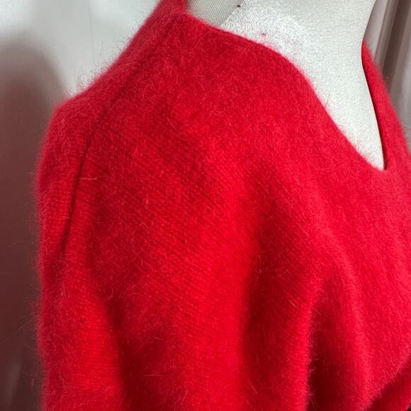 Vintage Charles Julian Red V-Neck Sweater S Lambswool Angora Blend Hong Kong - Picture 6 of 12